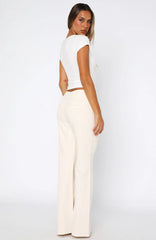 Miss CEO Pant Oat